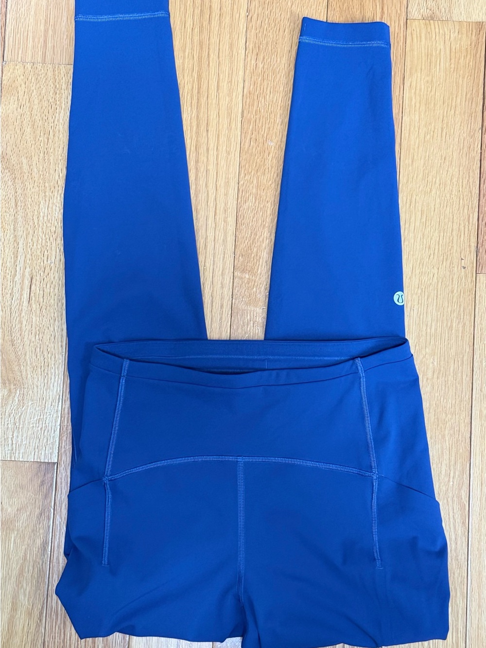 Lululemon Swift Speedy HR size 6 royal indigo leggings
